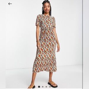 ASOS DESIGN plisse midi tea dress SIZE 2 BRAND NEW WITH TAGS